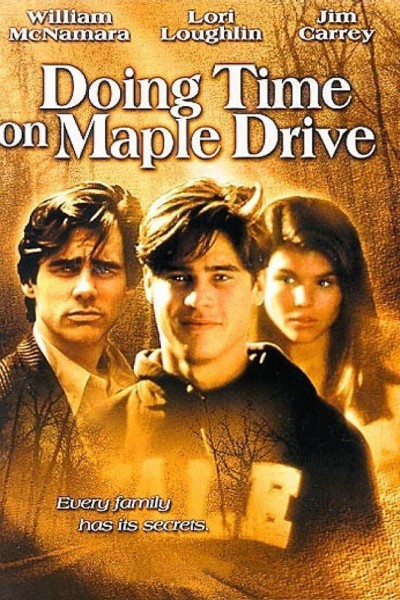 Caratula, cartel, poster o portada de Regreso a Maple Drive