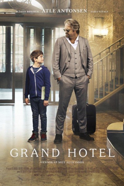 Caratula, cartel, poster o portada de Grand Hotel