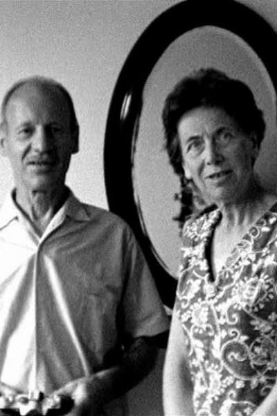 Cubierta de Portrait with Parents