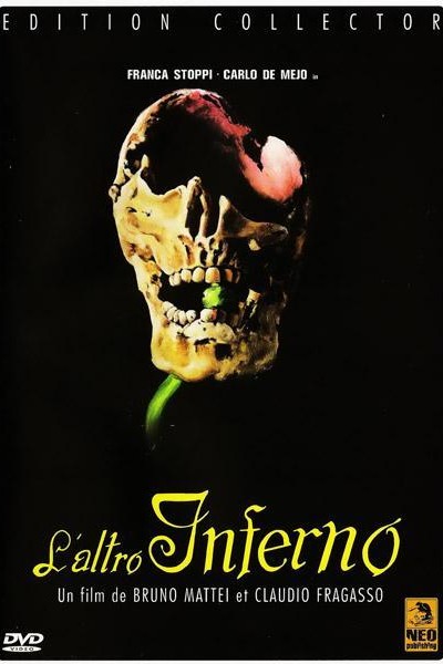 Caratula, cartel, poster o portada de Terror en el convento