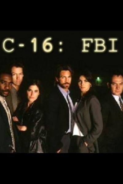 Caratula, cartel, poster o portada de C-16: FBI