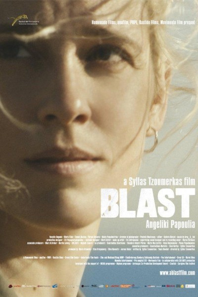 Caratula, cartel, poster o portada de A Blast