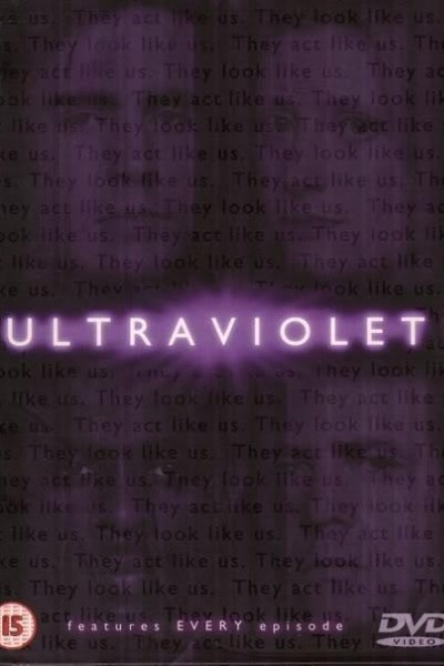 Caratula, cartel, poster o portada de Ultravioleta