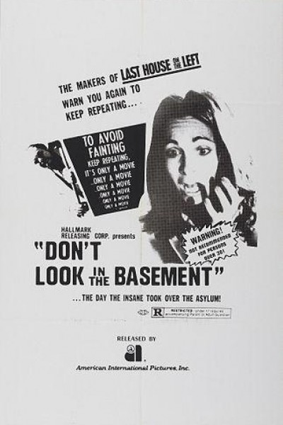 Caratula, cartel, poster o portada de No miréis en el sótano