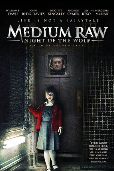 Caratula, cartel, poster o portada de Medium Raw: Night of the Wolf