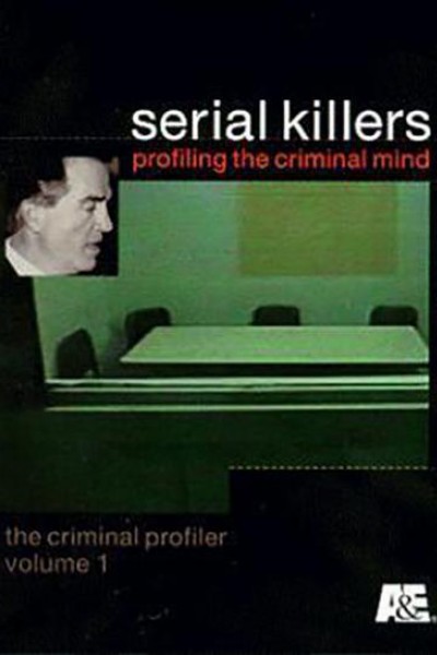 Cubierta de Serial Killers: Profiling the Criminal Mind