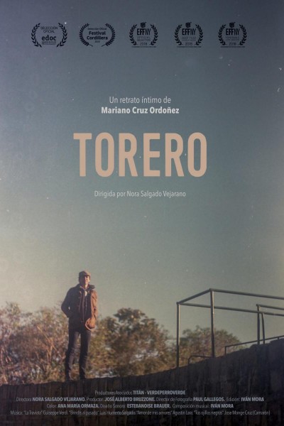 Caratula, cartel, poster o portada de Torero