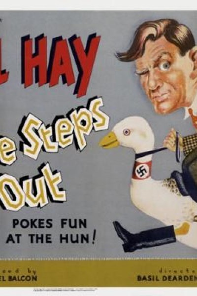 Caratula, cartel, poster o portada de The Goose Steps Out