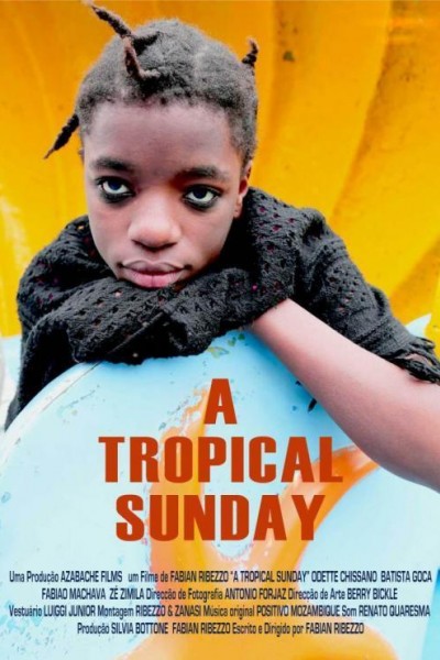Caratula, cartel, poster o portada de Un domingo tropical