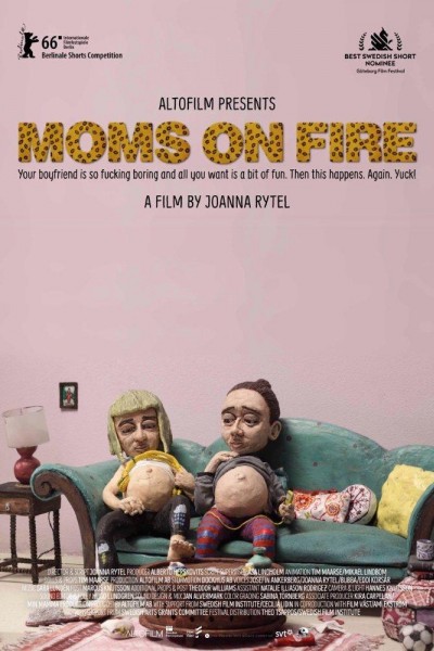 Cubierta de Moms on Fire