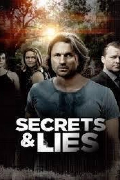 Caratula, cartel, poster o portada de Secrets & Lies