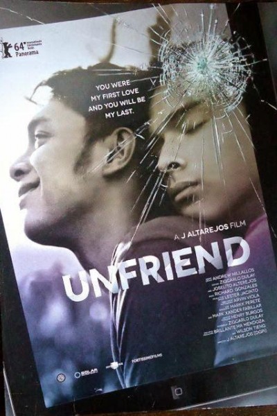 Caratula, cartel, poster o portada de Unfriend