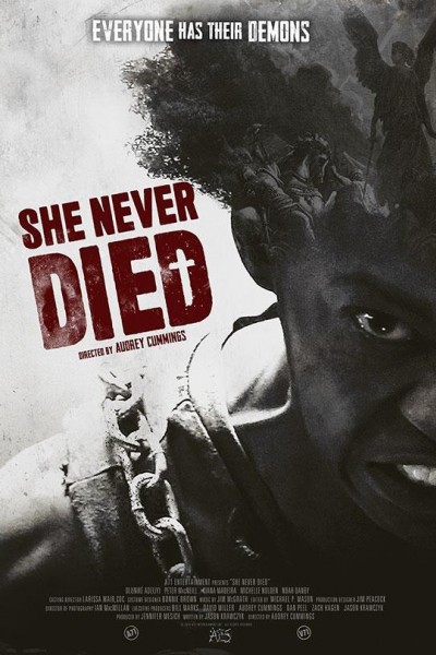 Caratula, cartel, poster o portada de She Never Died