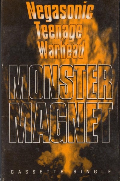 Cubierta de Monster Magnet: Teenage Negasonic Warhead (Vídeo musical)