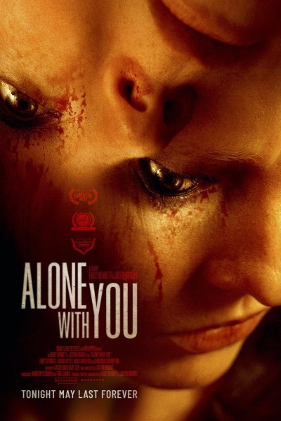 Caratula, cartel, poster o portada de Alone with You