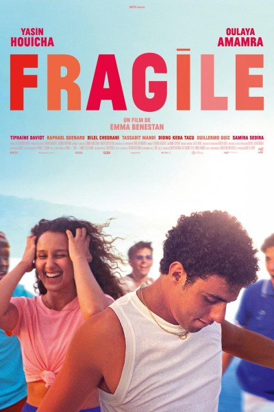 Caratula, cartel, poster o portada de Fragile