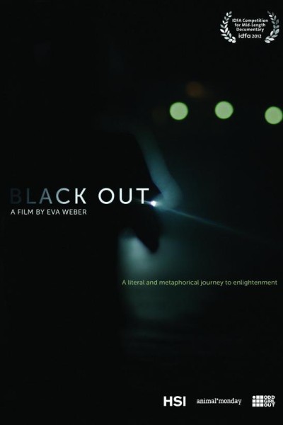 Caratula, cartel, poster o portada de Black Out