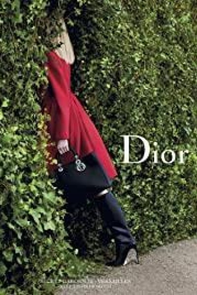Cubierta de Dior: Secret Garden III - Versailles