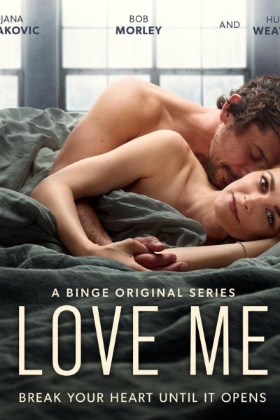 Caratula, cartel, poster o portada de Love Me