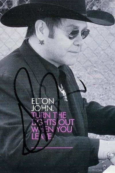 Cubierta de Elton John: Turn the Lights Out When You Leave (Vídeo musical)