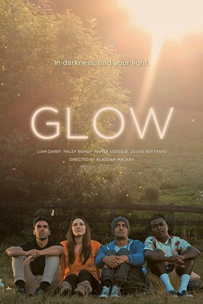 Caratula, cartel, poster o portada de Glow