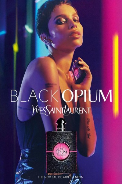 Cubierta de Yves Saint Laurent: Black Opium