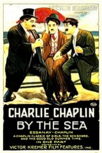 Caratula, cartel, poster o portada de Charlot en la playa