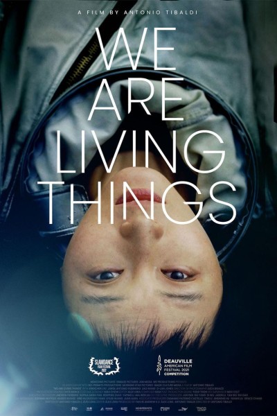 Caratula, cartel, poster o portada de We Are Living Things