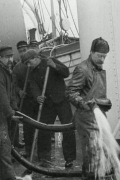 Cubierta de Cunard Vessel at Liverpool