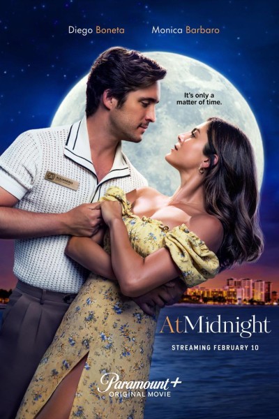 Caratula, cartel, poster o portada de At Midnight