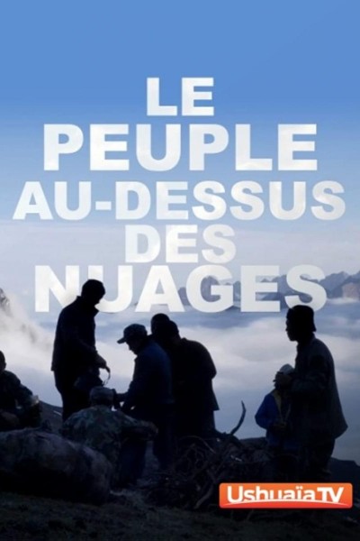 Caratula, cartel, poster o portada de El pueblo sobre las nubes