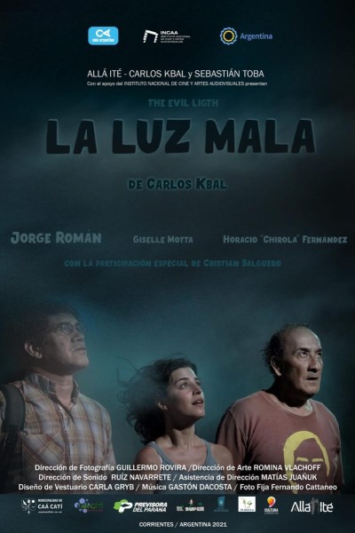 Caratula, cartel, poster o portada de La luz mala