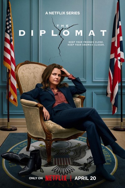 Caratula, cartel, poster o portada de La diplomática
