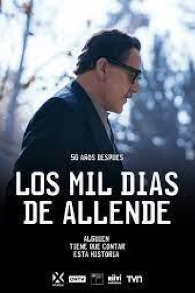 Caratula, cartel, poster o portada de Los mil días de Allende