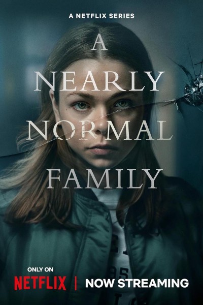 Caratula, cartel, poster o portada de Una familia normal