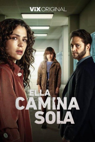 Caratula, cartel, poster o portada de Ella camina sola