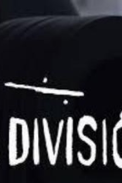 Caratula, cartel, poster o portada de La división