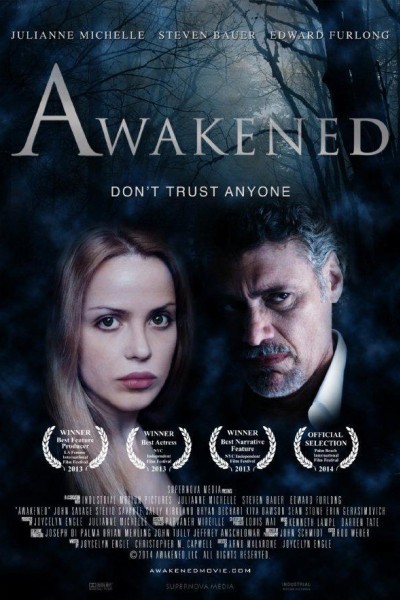 Caratula, cartel, poster o portada de Awakened