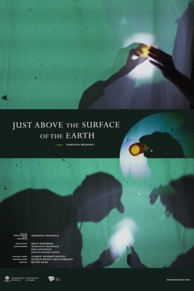 Cubierta de Just Above the Surface of the Earth (For a Coming Extinction)