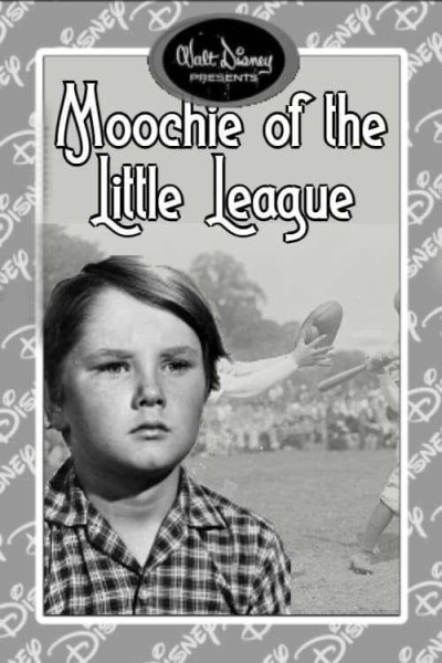 Cubierta de Moochie of the Little League: A Diamond Is a Boy\'s Best Friend