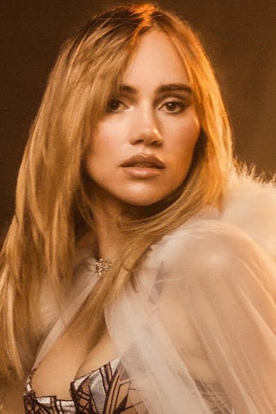 Cubierta de Suki Waterhouse: Model, Actress, Whatever