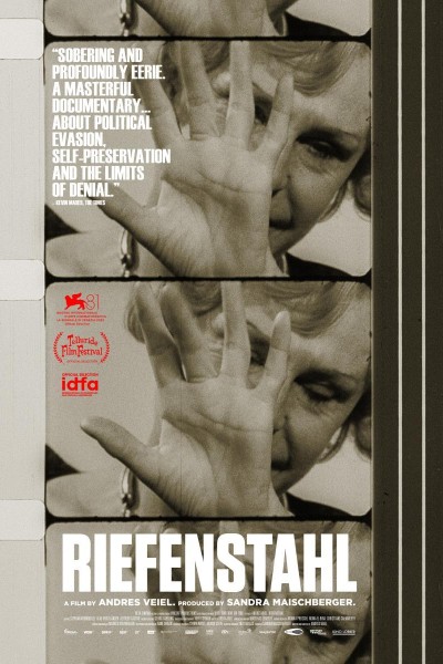 Caratula, cartel, poster o portada de Riefenstahl