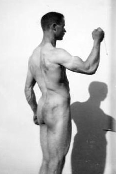 Cubierta de Homme nu, mouvement divers