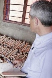 Cubierta de Ruanda: Cómo organizar un genocidio