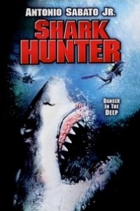 Caratula, cartel, poster o portada de La caza del tiburón