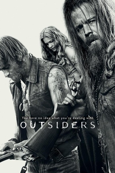 Caratula, cartel, poster o portada de Outsiders