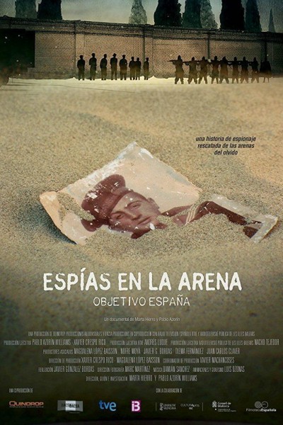 Cubierta de Espías en la arena. Objetivo España