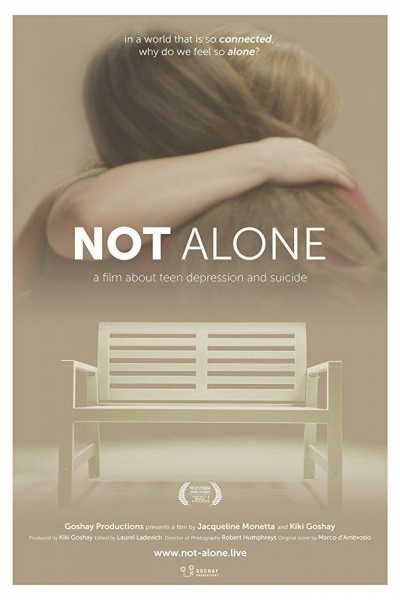 Caratula, cartel, poster o portada de Not Alone
