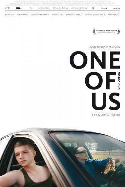 Caratula, cartel, poster o portada de One of Us