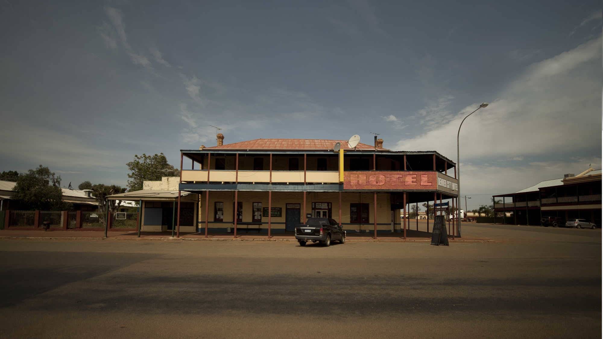 Cubierta de Hotel Coolgardie